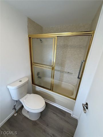 5509 Harbor LN, North Fort Myers, FL 33917