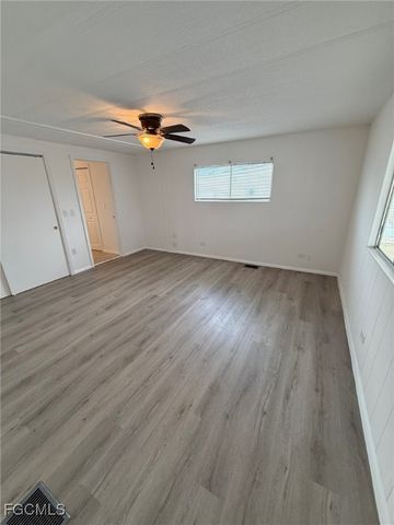 5509 Harbor LN, North Fort Myers, FL 33917