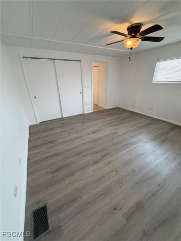 5509 Harbor LN, North Fort Myers, FL 33917