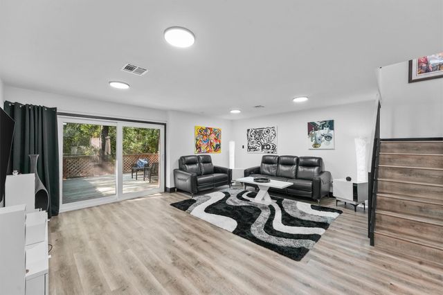 2206 W Settlers Way, The Woodlands, TX 77380