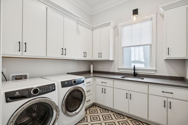 3542 Richland Ave, Nashville, TN 37205