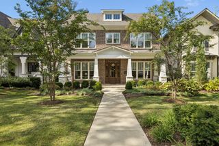 3542 Richland Ave, Nashville, TN 37205