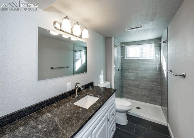 1829 N Queens Avenue, Pueblo, CO 81001