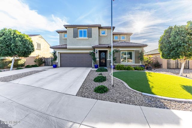 11049 E THATCHER Avenue, Mesa, AZ 85212