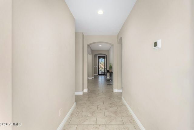 11049 E THATCHER Avenue, Mesa, AZ 85212