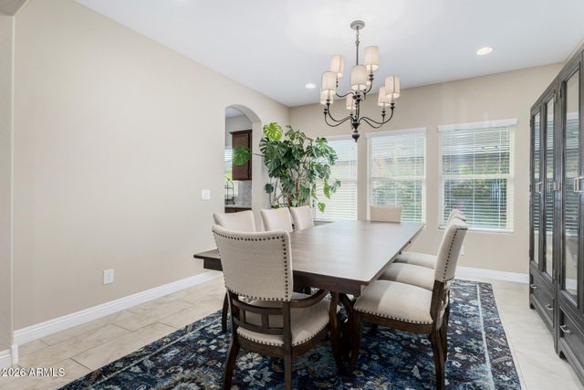 11049 E THATCHER Avenue, Mesa, AZ 85212