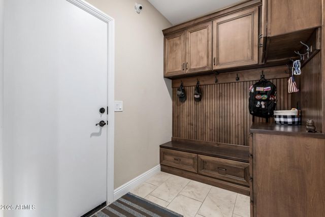 11049 E THATCHER Avenue, Mesa, AZ 85212