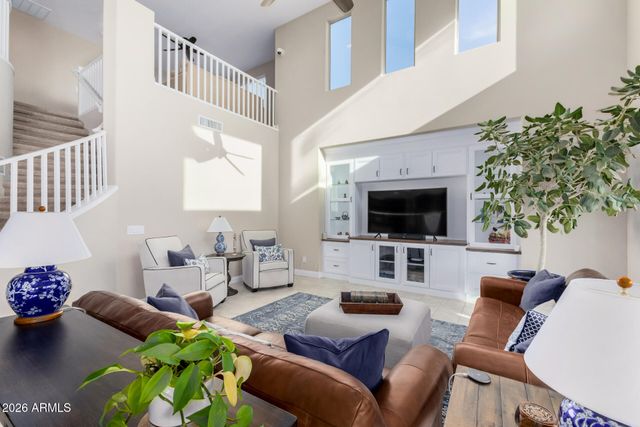 11049 E THATCHER Avenue, Mesa, AZ 85212