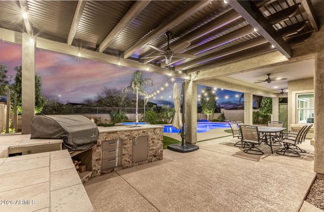 11049 E THATCHER Avenue, Mesa, AZ 85212