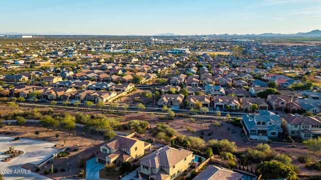 11049 E THATCHER Avenue, Mesa, AZ 85212