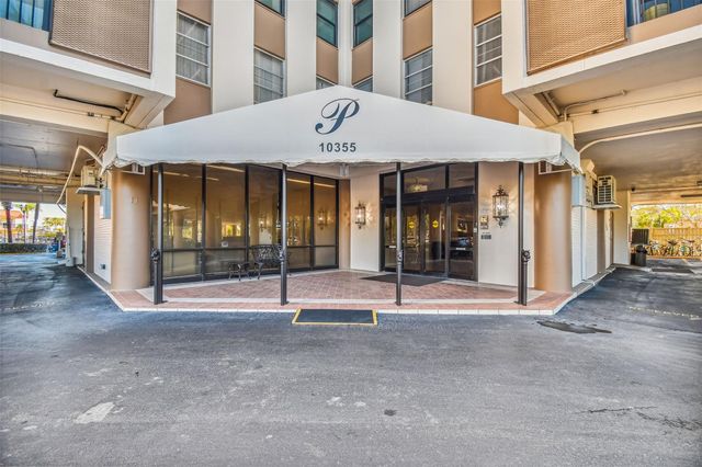 10355 PARADISE BOULEVARD 614, Treasure Island, FL 33706