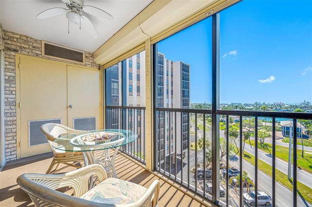 10355 PARADISE BOULEVARD 614, Treasure Island, FL 33706