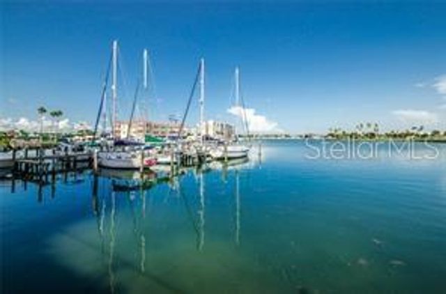 10355 PARADISE BOULEVARD 614, Treasure Island, FL 33706