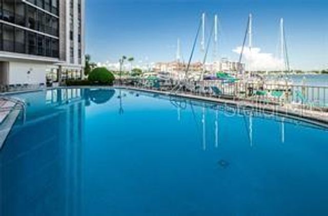 10355 PARADISE BOULEVARD 614, Treasure Island, FL 33706