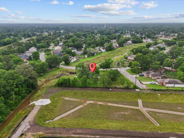 307 Binnacle Way, Crosby, TX 77532