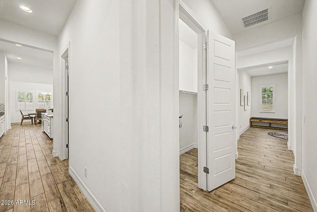 3740 E SAGEBRUSH Street, Gilbert, AZ 85296