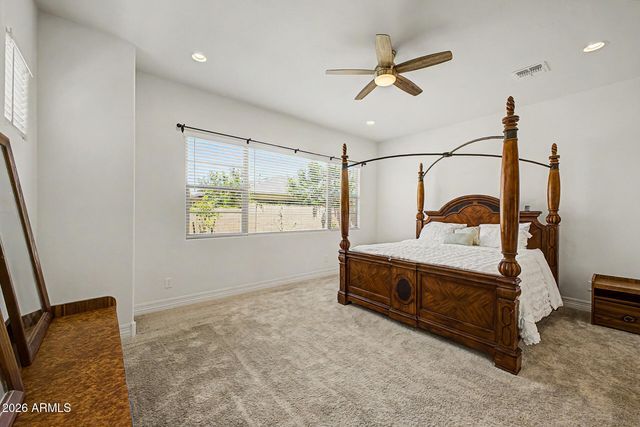 3740 E SAGEBRUSH Street, Gilbert, AZ 85296