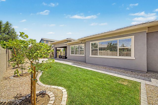 3740 E SAGEBRUSH Street, Gilbert, AZ 85296