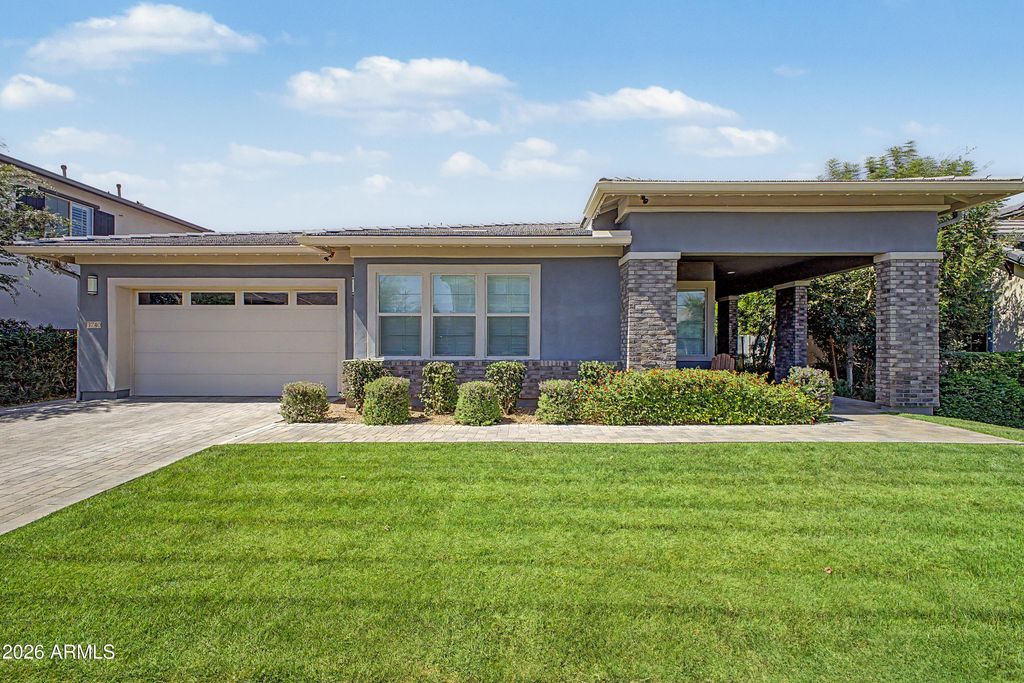 3740 E SAGEBRUSH Street, Gilbert, AZ 85296