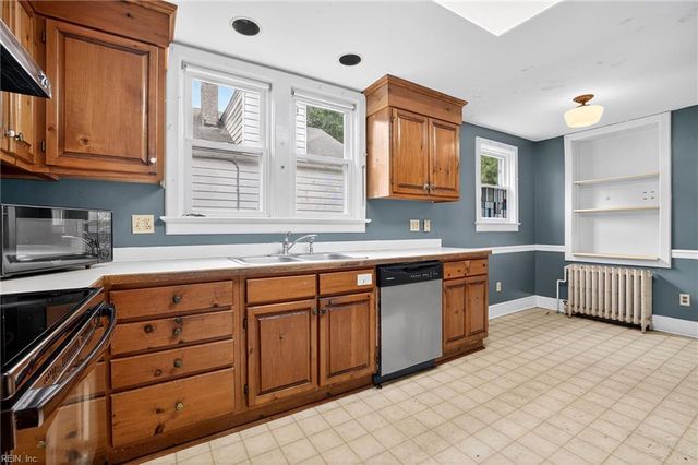 1441 Cedar Lane LN, Norfolk, VA 23508