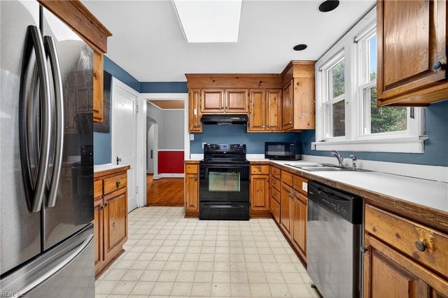 1441 Cedar Lane LN, Norfolk, VA 23508