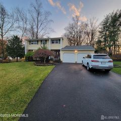 12 Margie Road, East Brunswick, NJ 08816