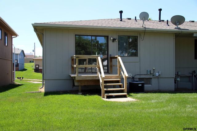 2522 Mose Avenue, Bellevue, NE 68147