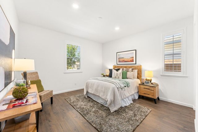 1051 Carson River Dr, Lincoln, CA 95648