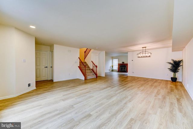 21 DORSET CT, Princeton, NJ 08540