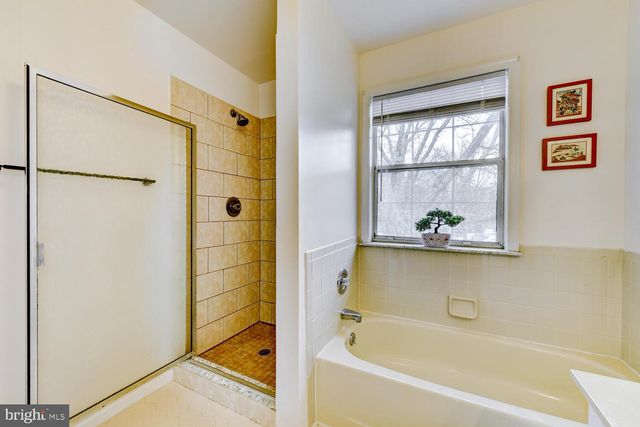 21 DORSET CT, Princeton, NJ 08540