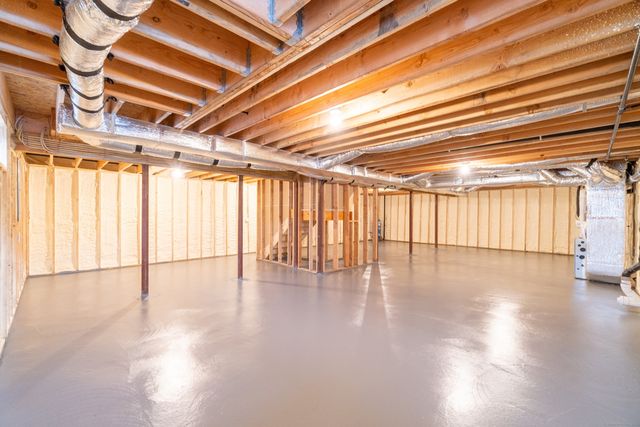 147 Blue Hills Drive, Guilford, CT 06437