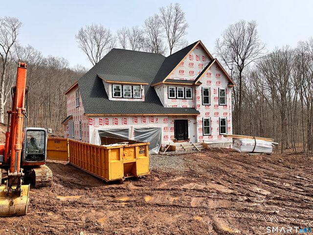 147 Blue Hills Drive, Guilford, CT 06437