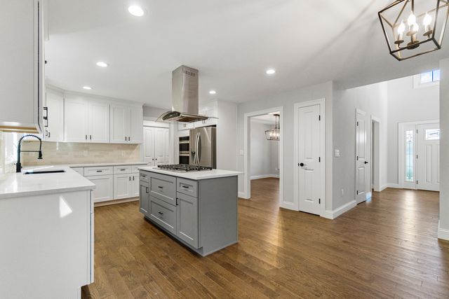 147 Blue Hills Drive, Guilford, CT 06437