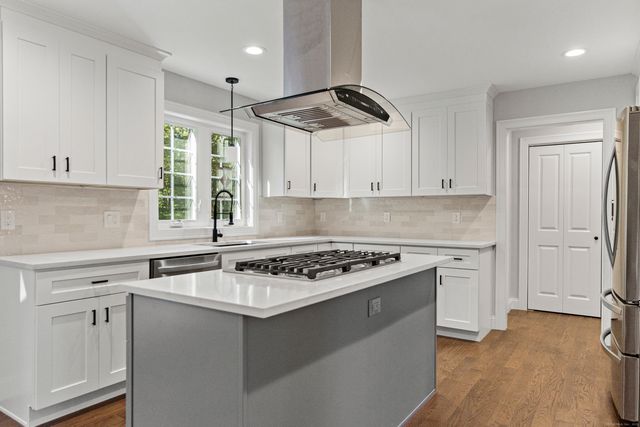 147 Blue Hills Drive, Guilford, CT 06437