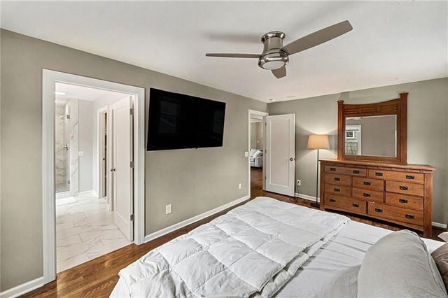 8001 Dearborn Drive, Prairie Village, KS 66208