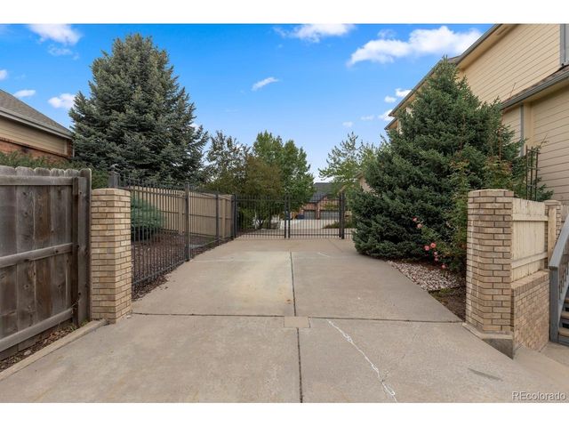 3900 Pierson St, Wheat Ridge, CO 80033