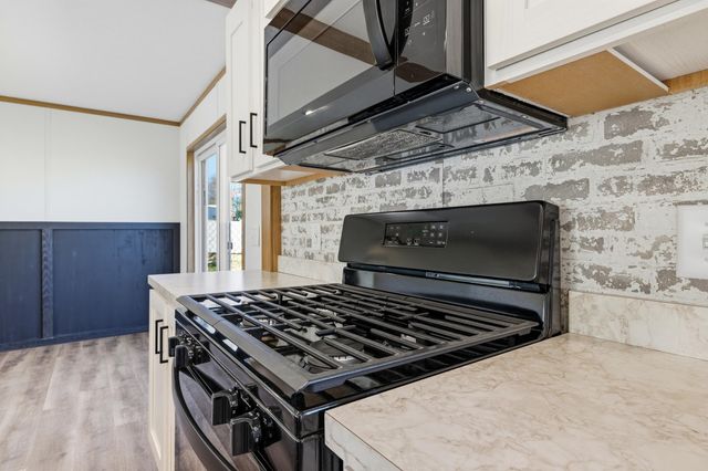 343 PARK RD, Stanley, VA 22851