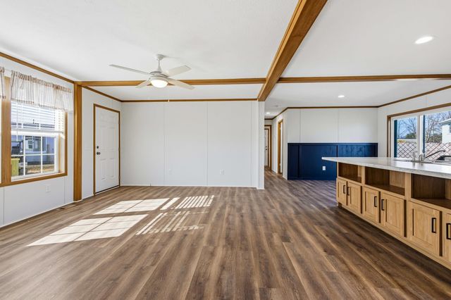 343 PARK RD, Stanley, VA 22851