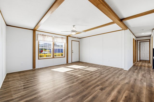 343 PARK RD, Stanley, VA 22851