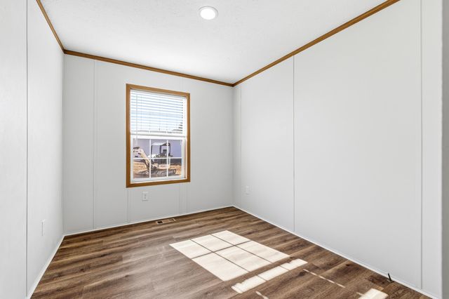 343 PARK RD, Stanley, VA 22851