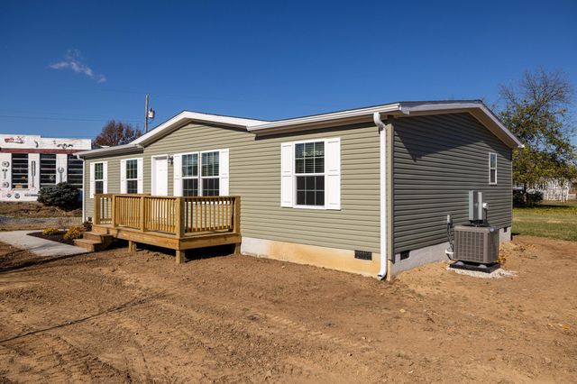 343 PARK RD, Stanley, VA 22851