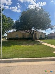 1306 Walker Circle, Salado, TX 76571