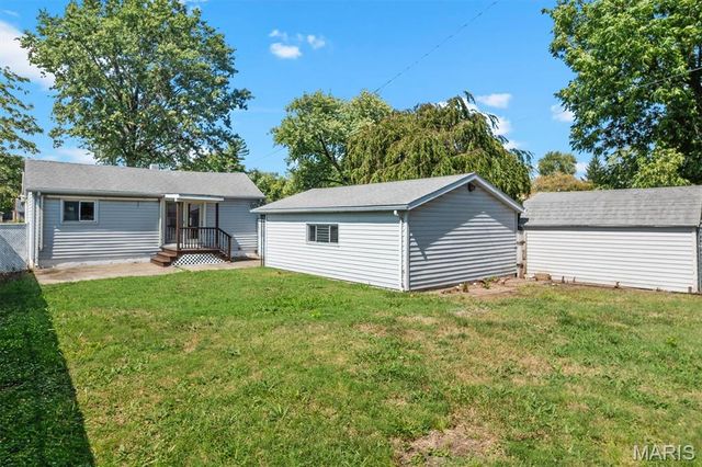 128 Voight Place, Granite City, IL 62040