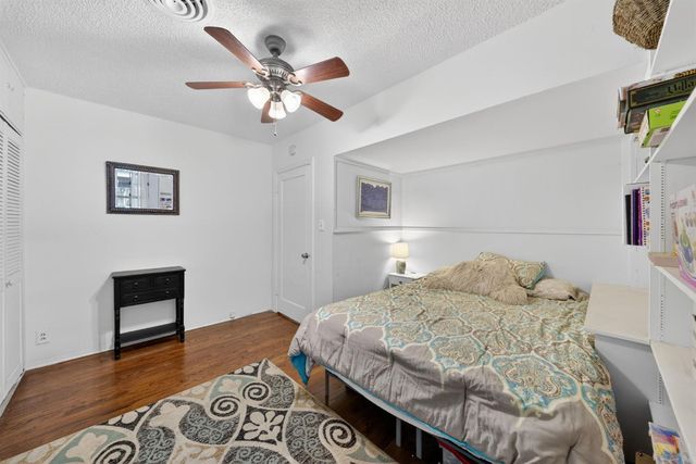 5098 N Del Mar Avenue, Fresno, CA 93704
