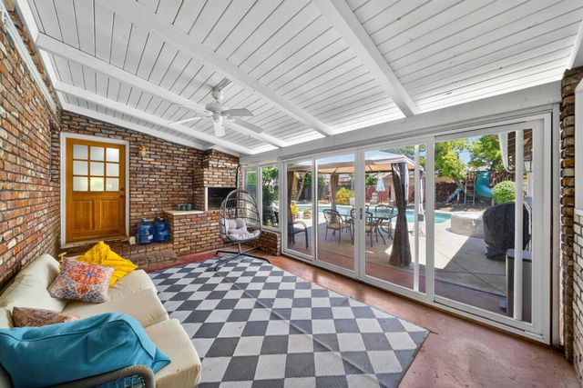 5098 N Del Mar Avenue, Fresno, CA 93704