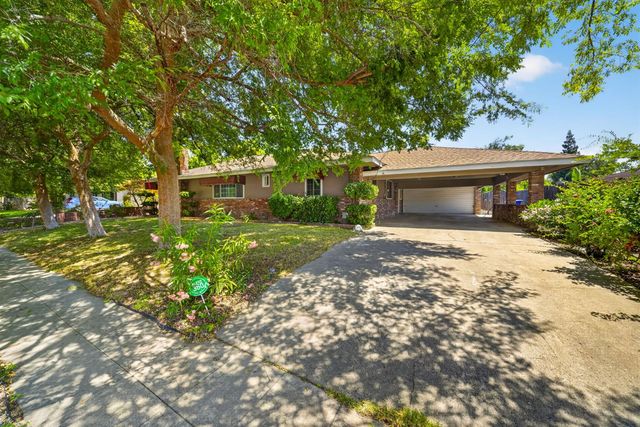 5098 N Del Mar Avenue, Fresno, CA 93704