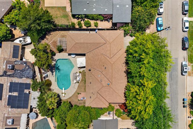5098 N Del Mar Avenue, Fresno, CA 93704