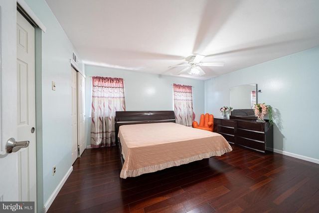 2225 CONWELL AVE, Philadelphia, PA 19115