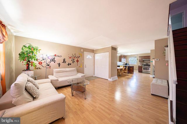 2225 CONWELL AVE, Philadelphia, PA 19115