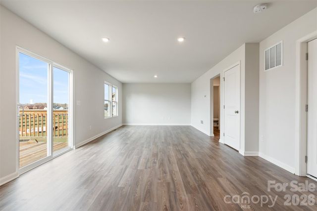 522 Tomlin Trail, Spartanburg, SC 29301